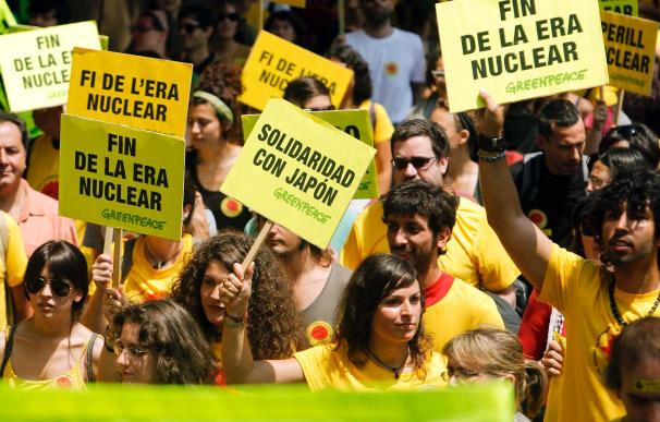 Un 45 por ciento de los españoles quiere cerrar las centrales y la mayoría las considera peligrosas