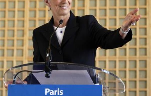 La ministra francesa Lagarde anuncia su candidatura al FMI