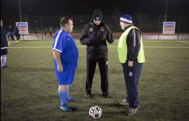 'FATball', la primera liga para obesos se juega en Inglaterra