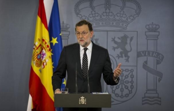 Rajoy viaja a Barcelona por primera vez desde el pacto JxSí-CUP para una reunión del PP catalán