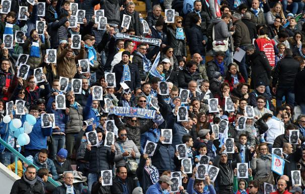 Los aficionados del Nápoles apoyaron a Koulibaly. / Getty Images