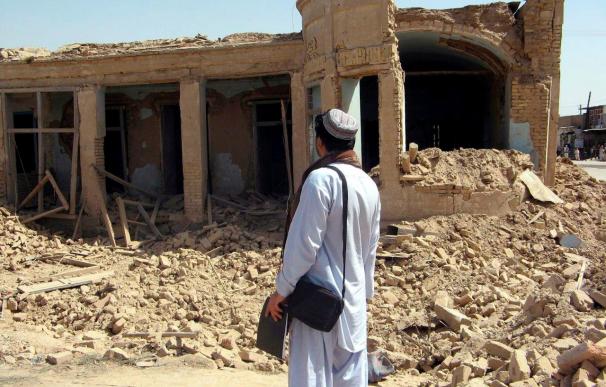 Mueren tres civiles por la explosión de una bomba en el este de Afganistán