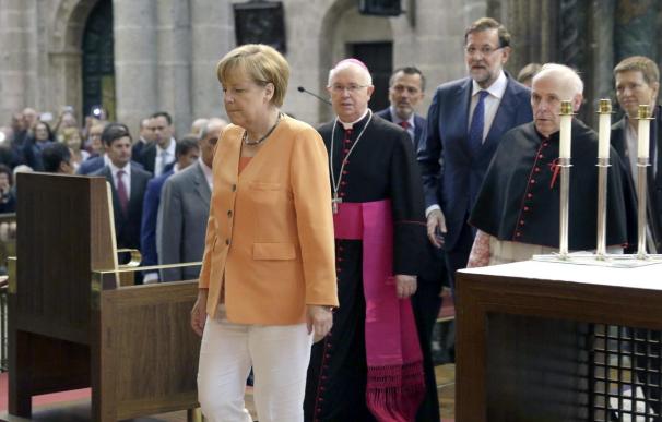 Rajoy y Merkel adelantan su visita a la catedral de Santiago