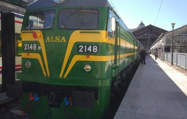 Arranca este sábado el nuevo tren turístico de Felipe II que conecta Príncipe Pío y San Lorenzo de El Escorial