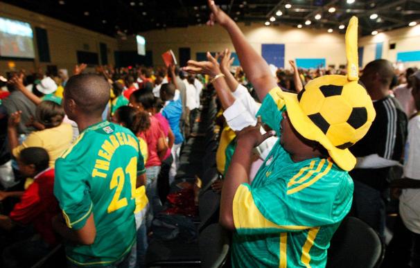 Sogecable subasta dos paquetes de partidos del Mundial de Sudáfrica