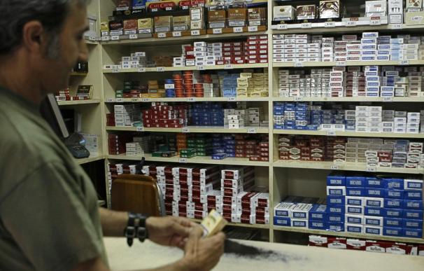 Las cajetillas con fotos sobre los riesgos del consumo de tabaco, a la venta desde mañana