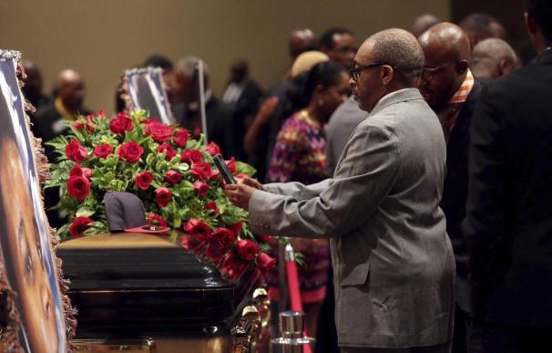 El funeral de Michael Brown, una llamada conciliadora de justicia y cambio