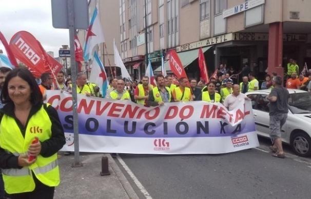 (AM)La quinta jornada de huelga del metal de A Coruña lleva a las calles a los trabajadores en busca de mejoras sociales