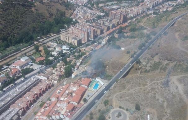 Estabilizado el incendio en el paraje de la Alhambra (Granada), que no ha alterado la visita al monumento