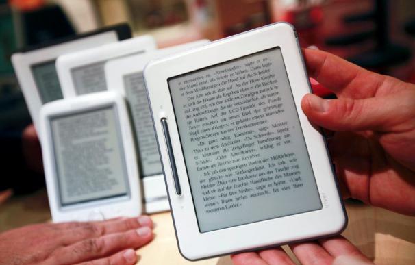 El Congreso insta a defender un IVA reducido para libros electrónicos y pañales