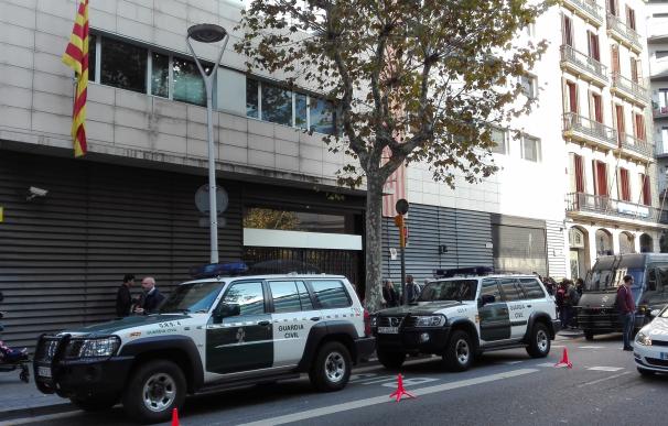 El director de Infraestructures.cat de la Generalitat catalana está entre los ocho detenidos
