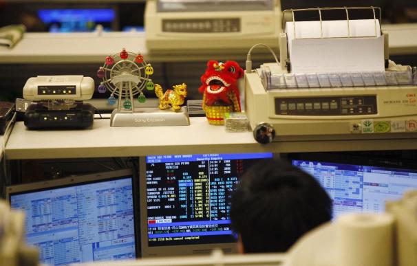 El Hang Seng suma un 0,39 por ciento tras una buena jornada para las bolsas chinas