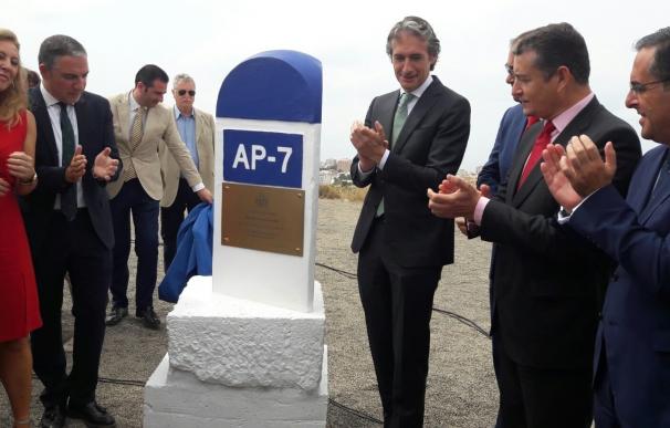 Fomento dice que las obras del enlace de la AP-7 en Benalmádena pondrán acortarse en más de un año