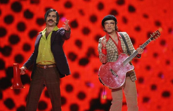 Los portugueses Homens da Luta durante su actuación en Eurovision 2011