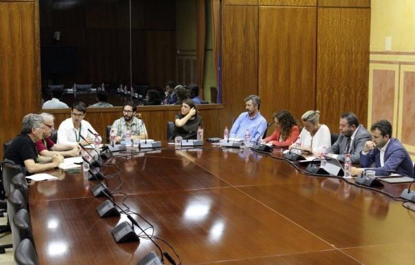 El Ayuntamiento expone a los grupos parlamentarios su propuesta de modificación de la LOUA