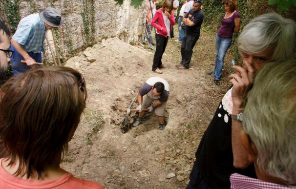 Hallan en Lugo los restos mortales de tres guerrilleros leoneses