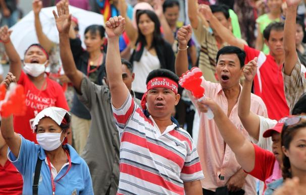 Los "camisas rojas" aceptan el plan de reconciliación del Gobierno tailandés