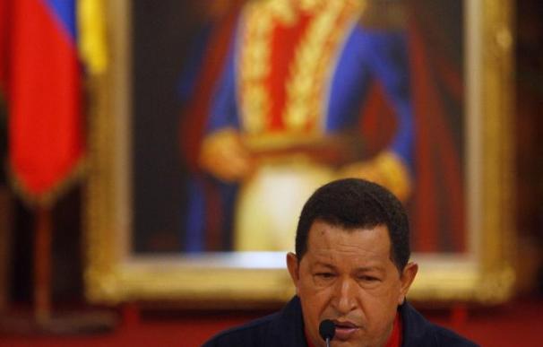 Cuatro de cada diez españoles cree que hay vínculos entre Chávez y ETA