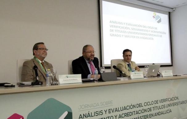 Andalucía verifica en ocho años la calidad de más de 1.100 títulos de grado y máster diseñados por sus universidades