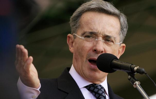 El presidente de Colombia dice estar dispuesto a aceptar un acuerdo humanitario con las FARC