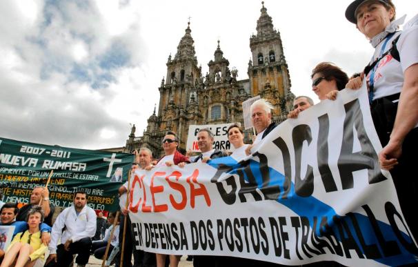 La plantilla de Clesa en Caldas finaliza en Santiago una marcha reivindicativa