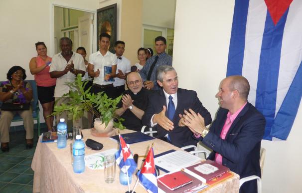 La UCAM refuerza su compromiso con Cuba de la mano de sociedades científicas y populares de La Habana