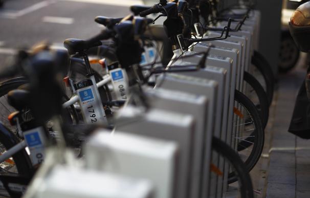 Sabanés defiende la inclusión de BiciMAD en la tarjeta de transporte como una mejora del servicio
