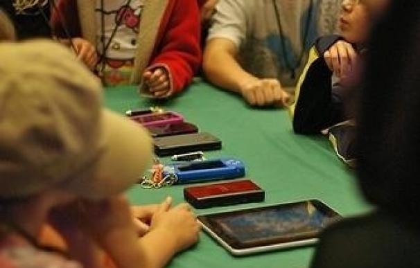 Europa estudia prohibir móviles y Wi-Fi en colegios por riesgo para la salud