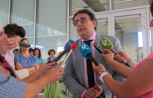El hallazgo de una serpiente en un hospital de Badajoz "no obedece" a ninguna ruptura de cadena de bioseguridad