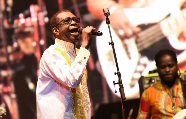 Casi 4.000 personas asisten a los conciertos de Youssou N'Dour y Tinariwen, en Pirineos Sur