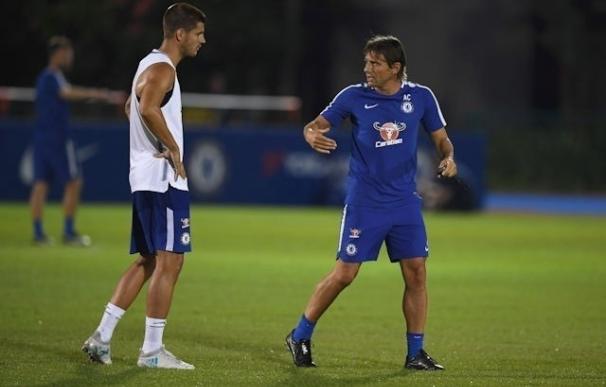 Morata ya se entrena con el Chelsea en Singapur