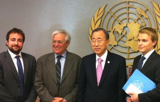 El exalcalde de Barcelona que colocó ZP en la ONU, acusado de insultos y racismo