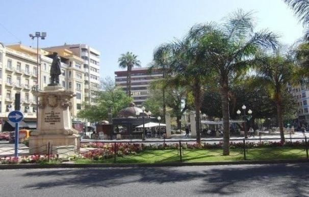 Esquerra Unida exige la desvalorización y el traslado de los monumentos franquistas de la plaza Calvo Sotelo