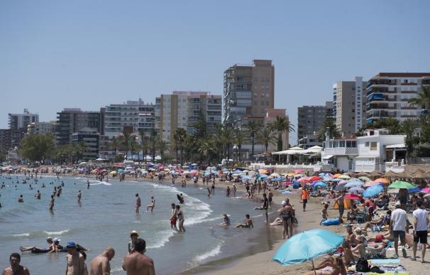 Castellón prevé para agosto una ocupación hotelera por encima del 92% en el litoral