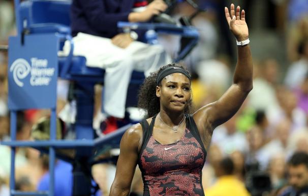 Serena Williams avanza a octavos en Miami