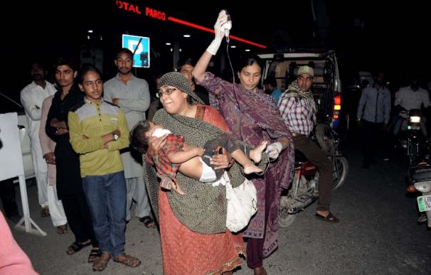 Un terrorista suicida causa una masacre en un parque infantil de Lahore, Pakistán