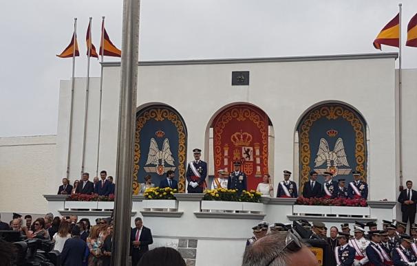 El Rey preside la entrega de despachos en la Academia General del Aire de San Javier