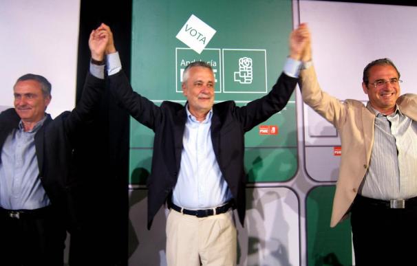 Griñán critica que Rajoy sólo venga a Andalucía a "meterse" con Zapatero y ni se acuerde de los andaluces