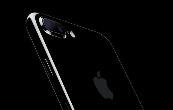 Qualcomm acusa a Apple de usar sus patentes y pide que se interrumpa la venta de iPhone en Estados Unidos
