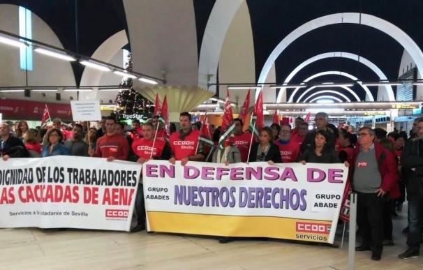 CCOO llama a los trabajadores de AENA en el aeropuerto de San Pablo a un paro parcial el próximo jueves