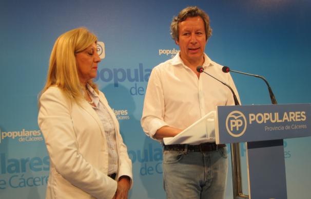 Floriano (PP) cree que el modelo económico "antiguo" de Extremadura impide que la región converja con el resto de España