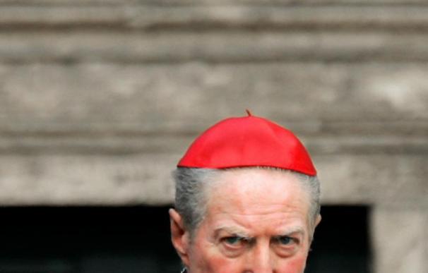El cardenal Martini desmiente haber relacionado el celibato con la pederastia