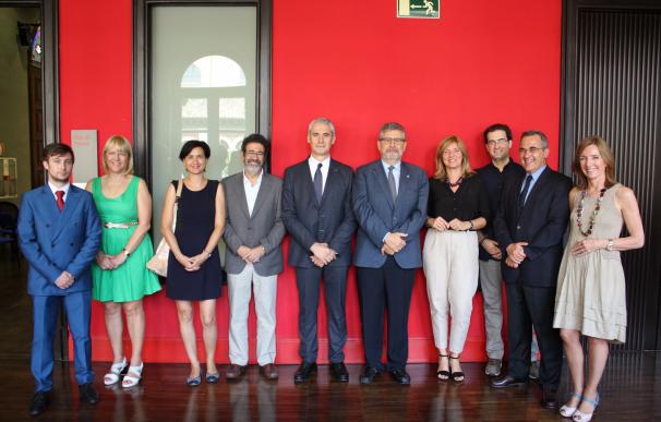 Fundación Ibercaja y Fundación CAI aportan 265.000 euros a la UZ para investigación y estancias en el extranjero