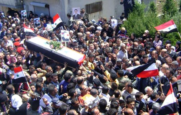 Según la ONU, entre 700 y 850 personas han muerto en la represión de las protestas en Siria
