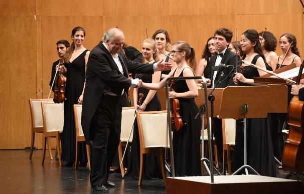 Péter Csaba dirigirá a la Orquesta de Cámara del Encuentro de Música y Academia en la clausura