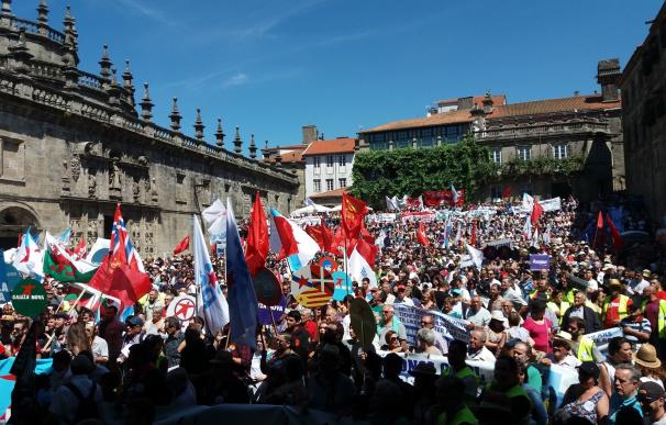 El BNG se manifiesta por las calles de Santiago para reclamar que "Galicia es una nación"