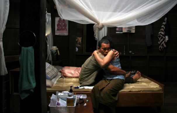 El tailandés Weerathakul, ganador en Cannes, dice que llora con las películas de Pedro Almodóvar