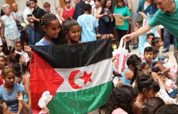 Cibeles recibe a 60 niños saharauis que pasan el verano inculcándoles convivencia en "paz, justicia y solidaridad"
