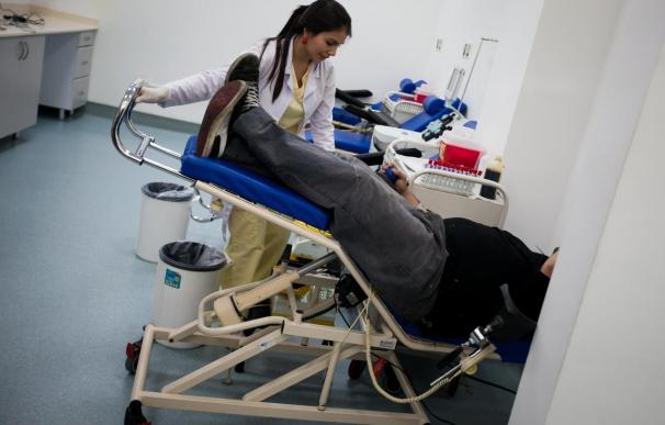 Venezuela reconoce "dificultades" en los hospitales en medio de quejas de los médicos