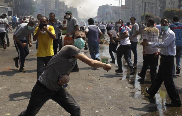 Condenadas a muerte ocho personas por el asalto a una comisaría en Egipto tras el golpe de Estado de 2013